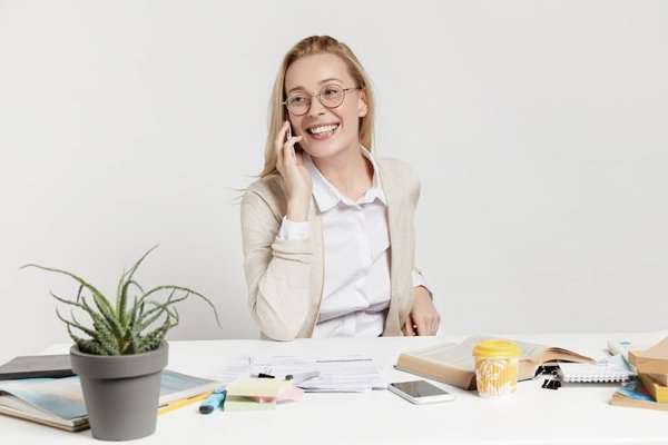 Titre : "Exploration des solutions informatiques innovantes pour optimiser la productivité en entreprise