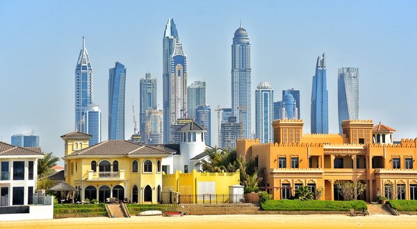 Est-il préférable d'acheter ou de louer une propriété aux Emirats ?